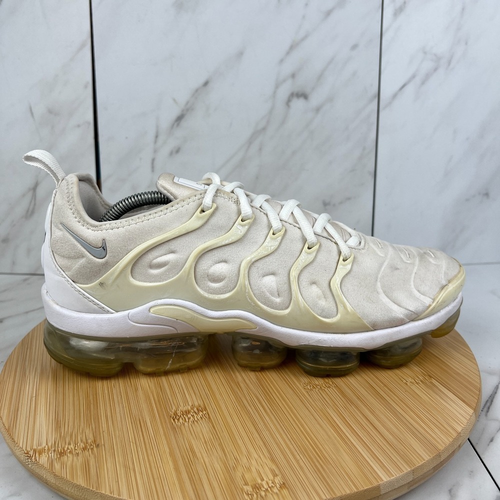Nike Air VaporMax Plus Men Size 11.5 White Pure Platinum Running Shoe 924453-100